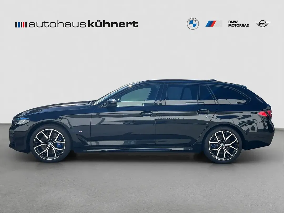 BMW 530 xDrive Touring M Sport - Thumbnail 3