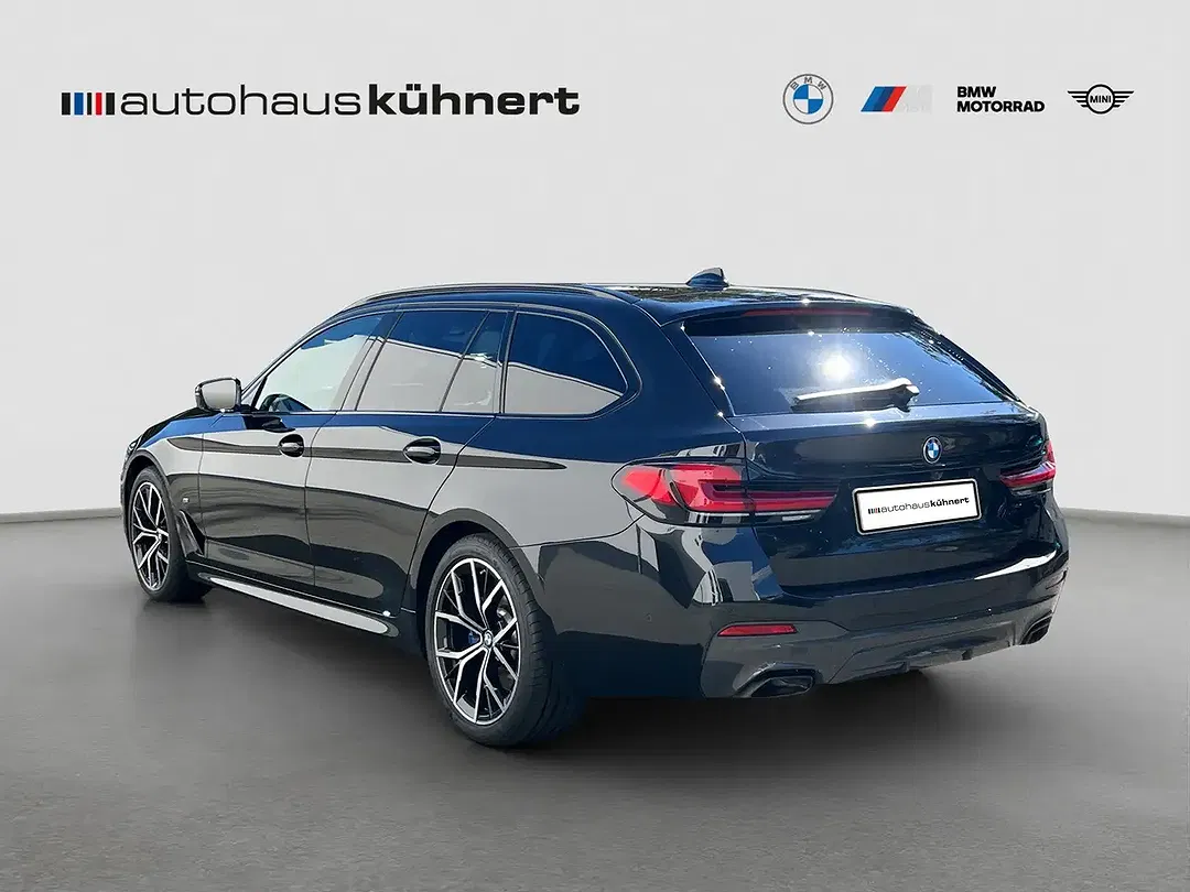 BMW 530 xDrive Touring M Sport - Thumbnail 4