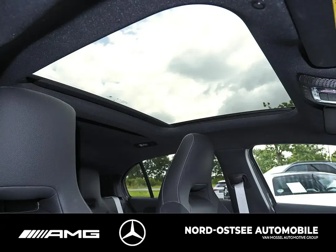 Mercedes-Benz A 200 AMG MBUX Night - Thumbnail 13
