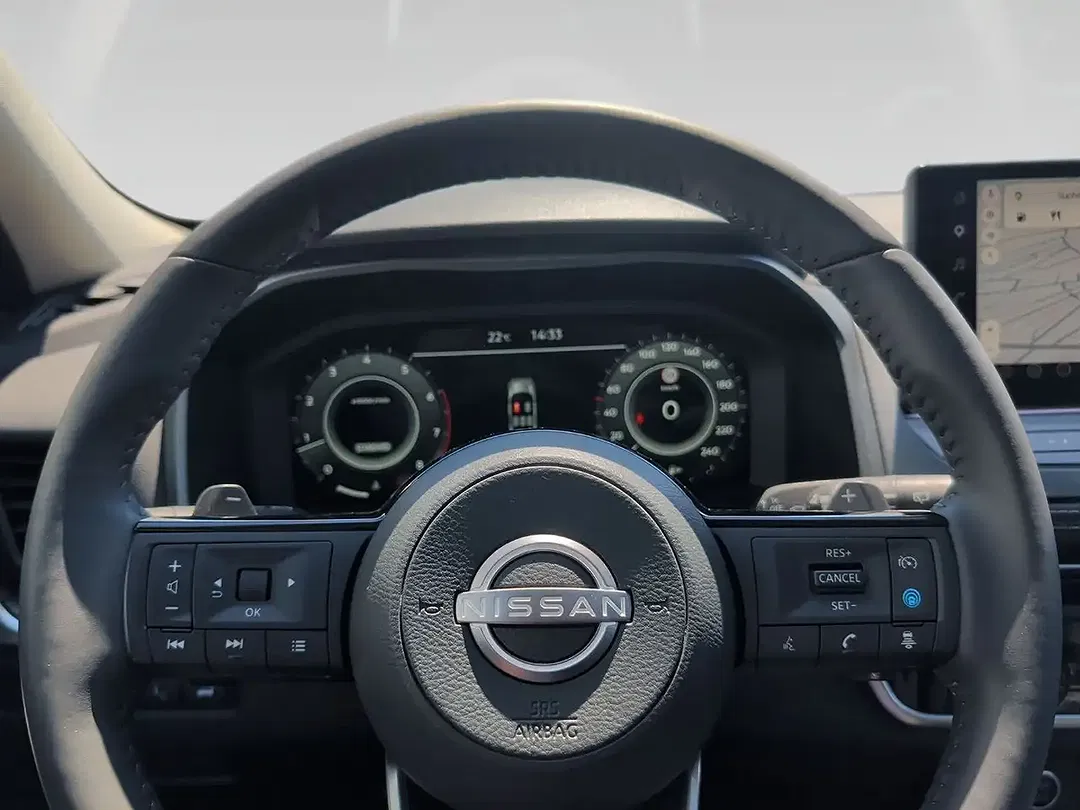 Nissan Qashqai N-Connecta - Thumbnail 13