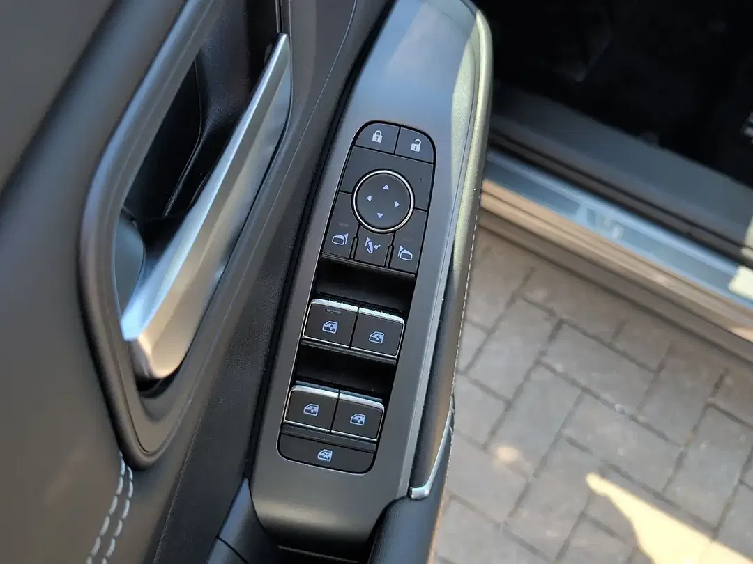 Nissan Qashqai N-Connecta - Thumbnail 20