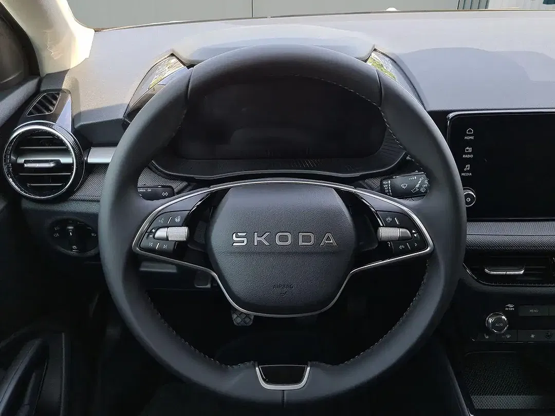 Skoda Fabia 1.0 TSI - Thumbnail 11