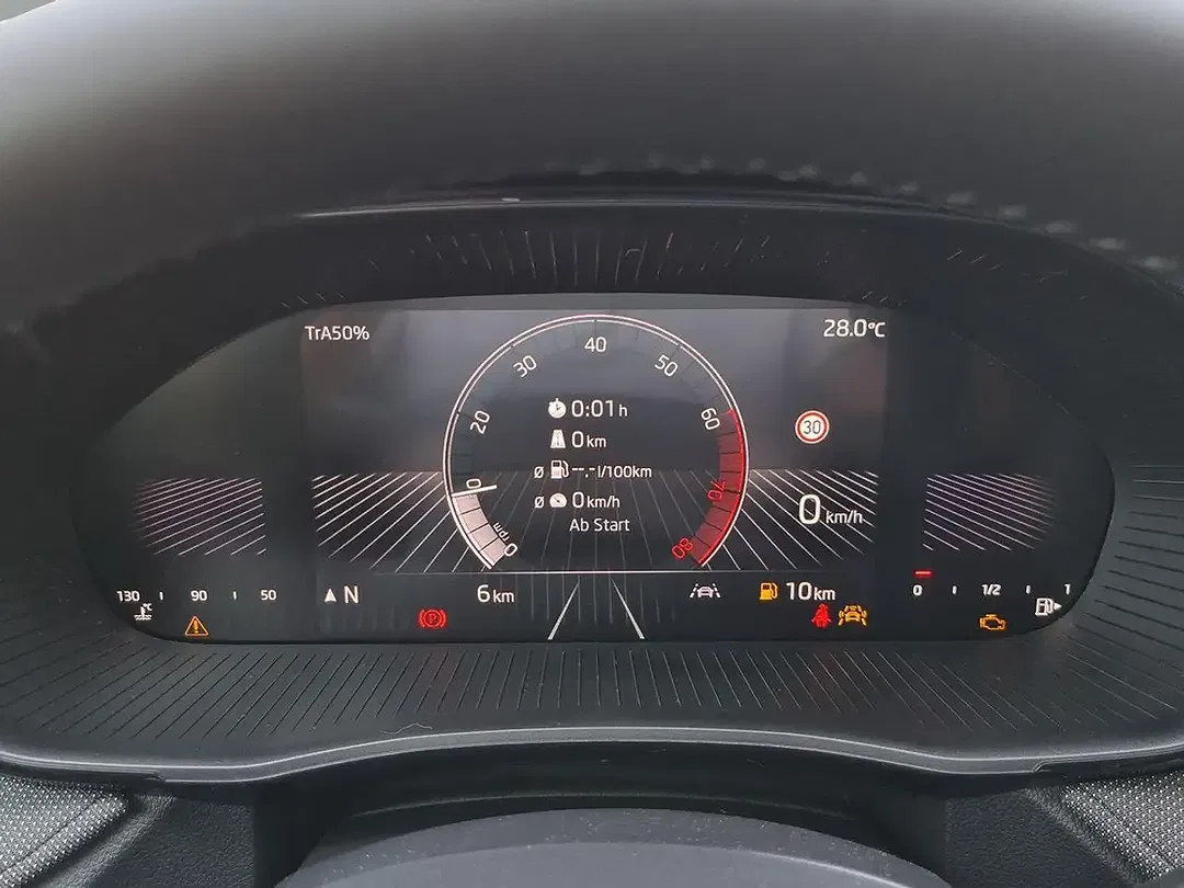 Skoda Fabia 1.0 TSI - Thumbnail 12