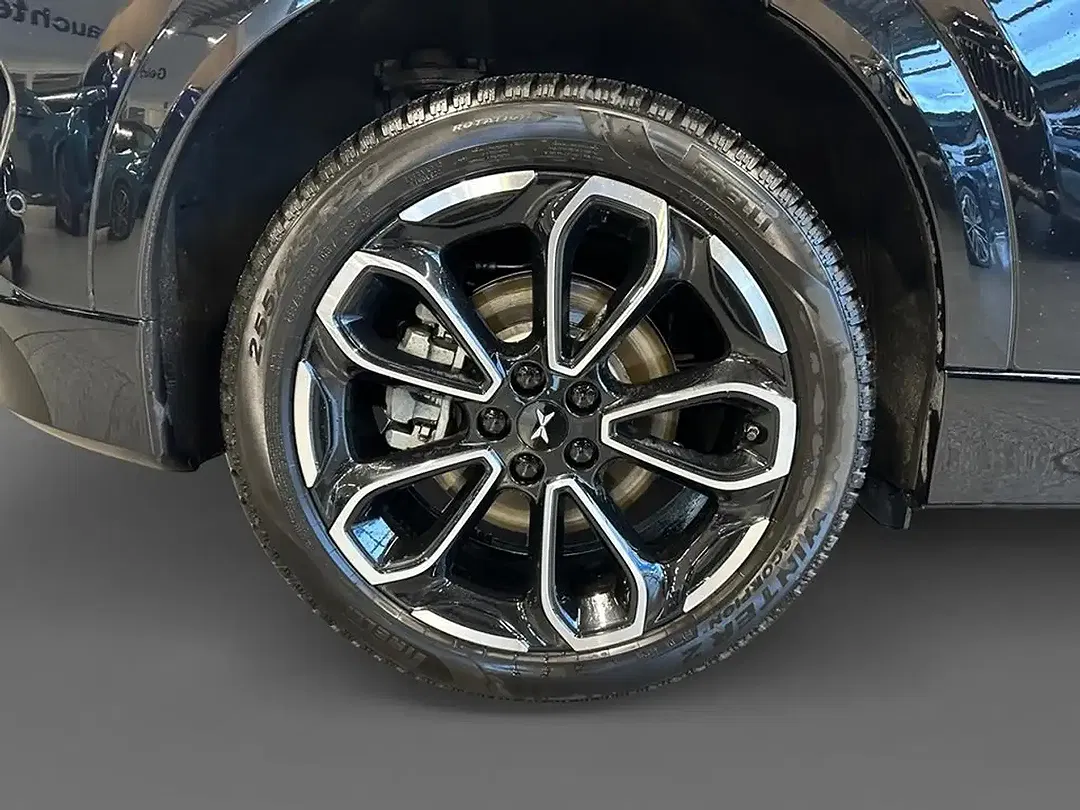 Xpeng G6 - Thumbnail 12