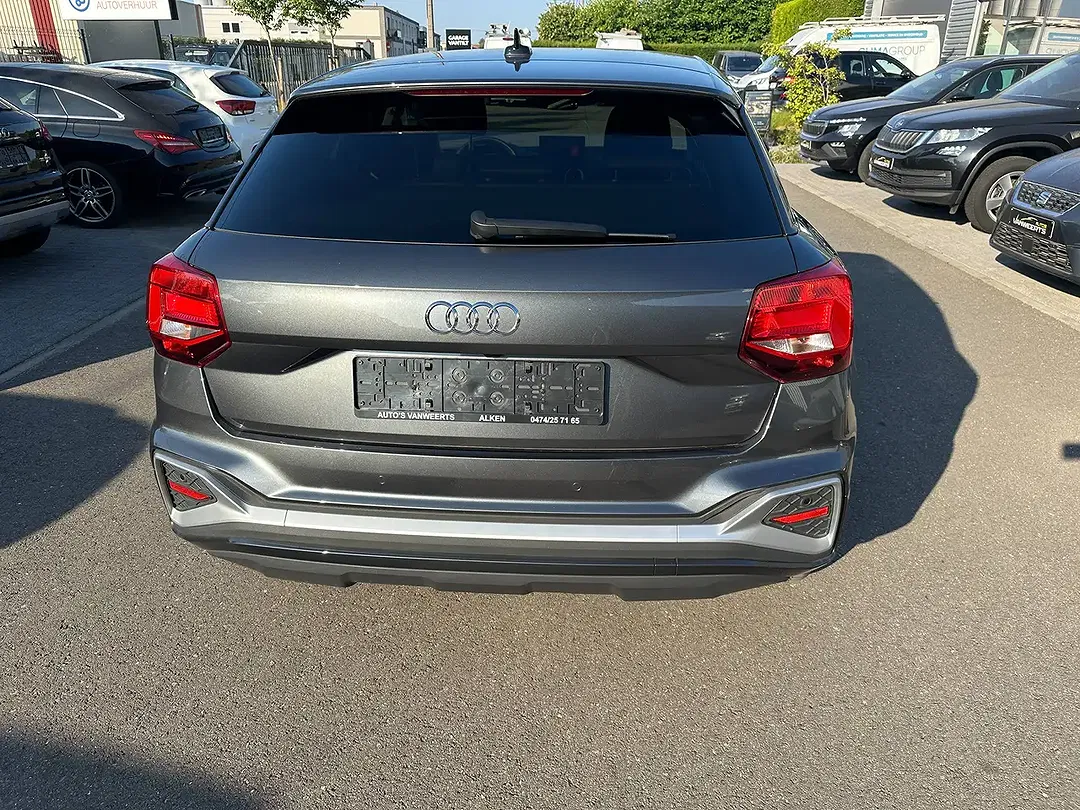 Audi Q2 1.5 TFSI S tronic Edition - Thumbnail 5