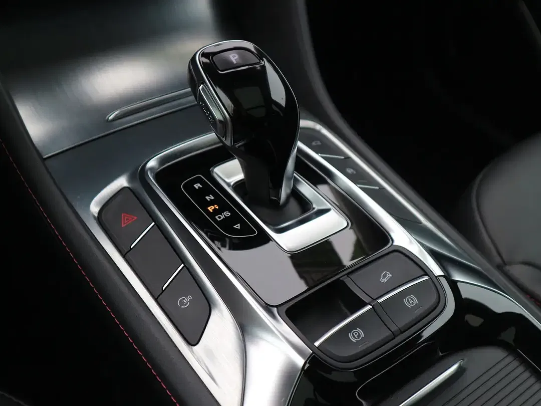 MG HS Luxury - Thumbnail 16