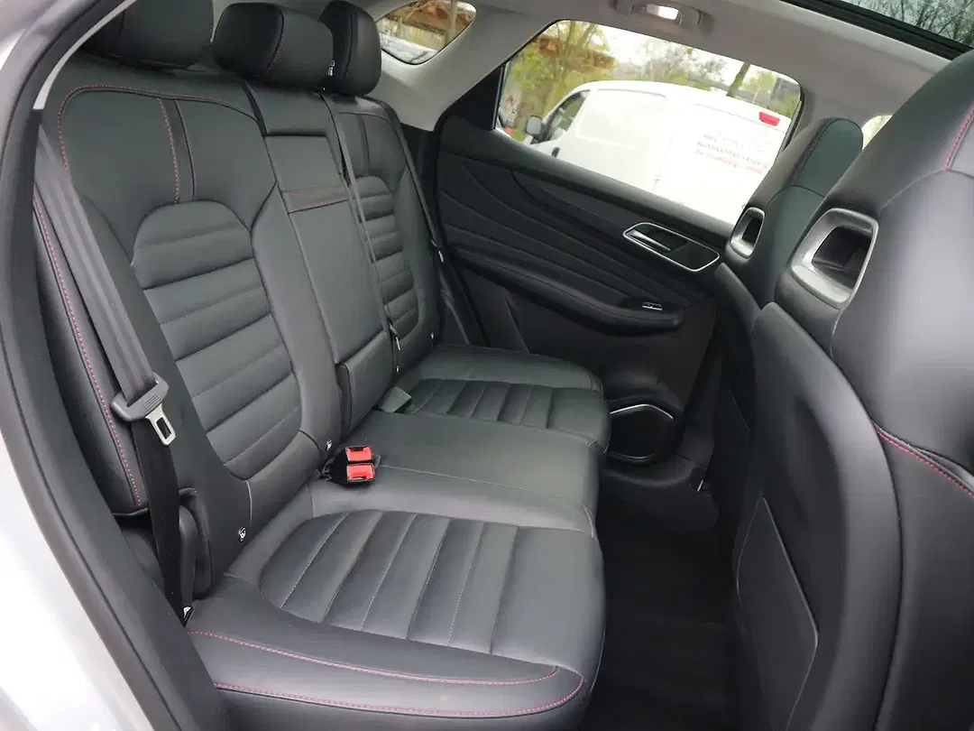 MG HS Luxury - Thumbnail 24