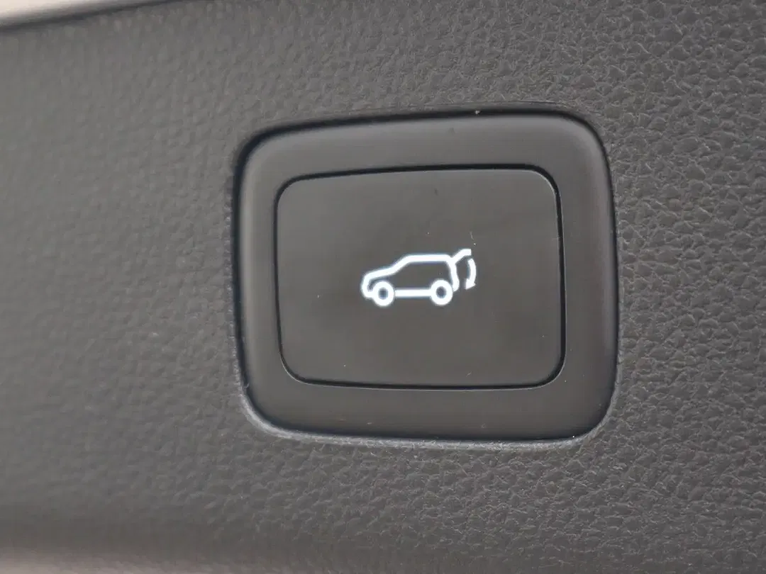 MG HS Luxury - Thumbnail 27