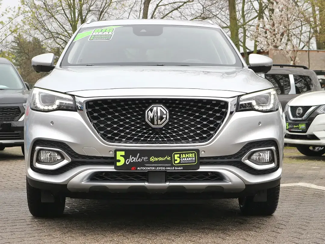 MG HS Luxury - Thumbnail 3