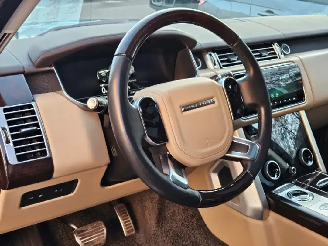 Land Rover Range Rover P400e Hybrid Vogue - Thumbnail 16