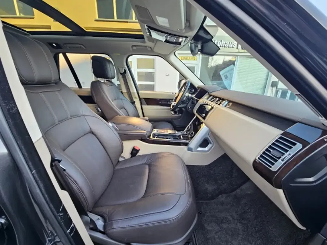 Land Rover Range Rover P400e Hybrid Vogue - Thumbnail 7