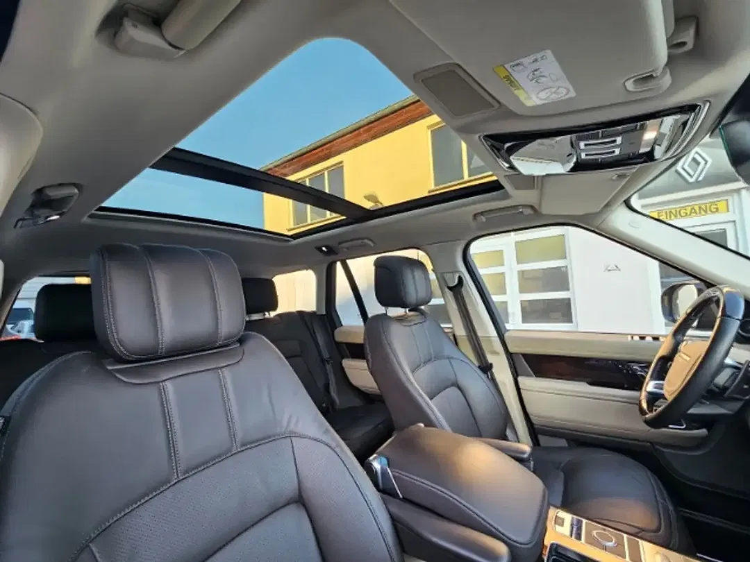 Land Rover Range Rover P400e Hybrid Vogue - Thumbnail 8