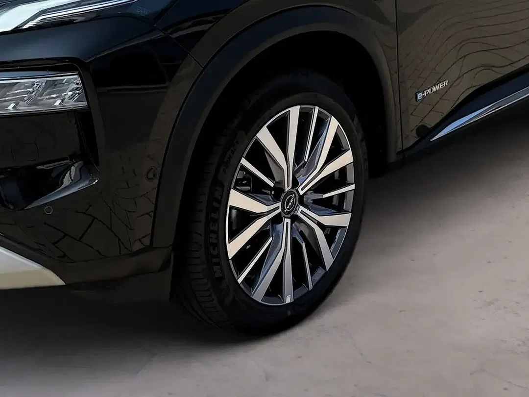 Nissan X-Trail 1.5 VC-T e-Power e-4ORCE 4x4 Tekna - Thumbnail 9