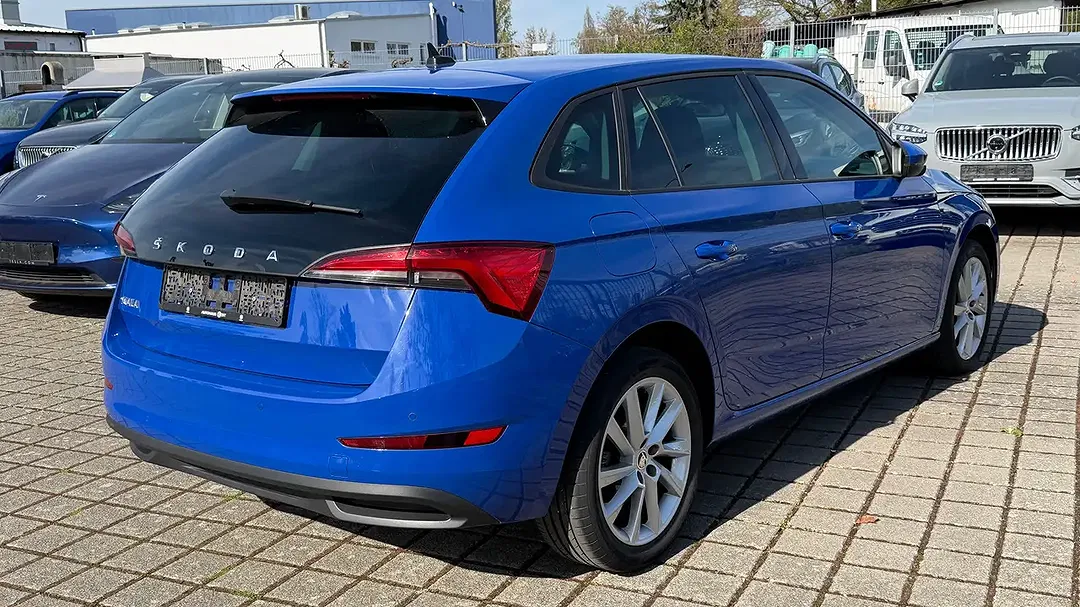 Skoda Scala Clever - Thumbnail 3