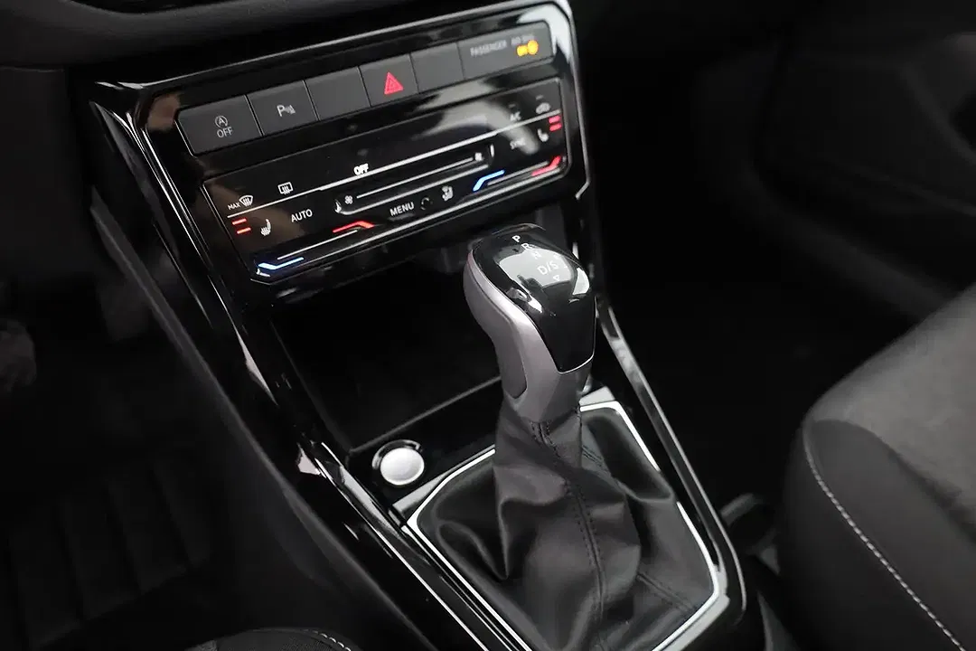 Volkswagen T-Cross 1.5 TSI DSG - Thumbnail 12