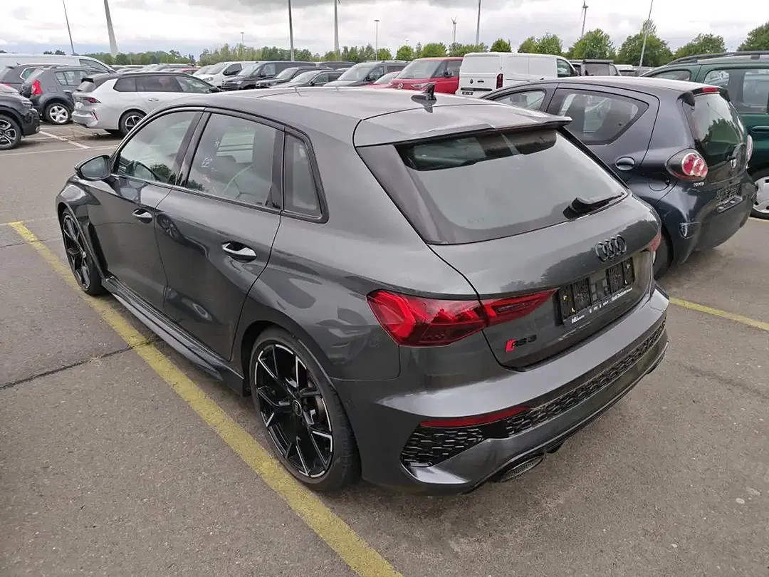 Audi RS3 Sportback - Thumbnail 6