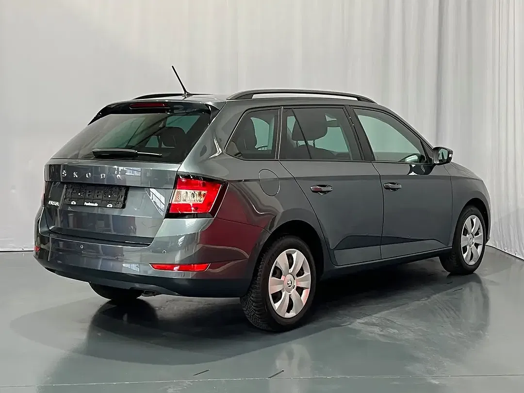 Skoda Fabia DSG Combi Ambition - foto 2