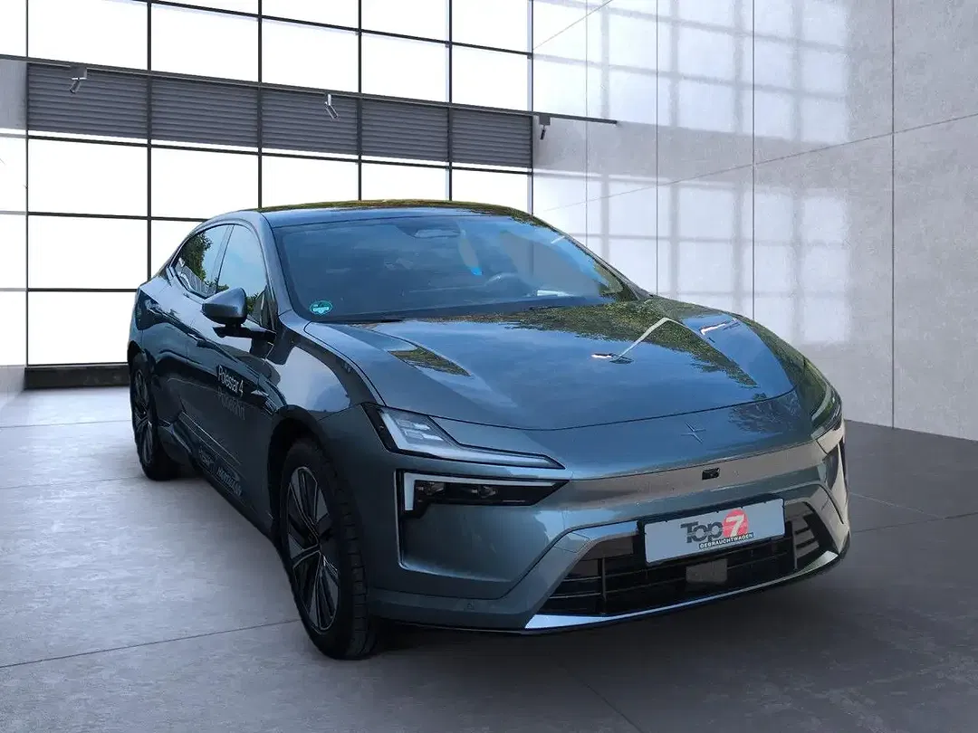 Polestar 4 Plus Long Range - Thumbnail 5
