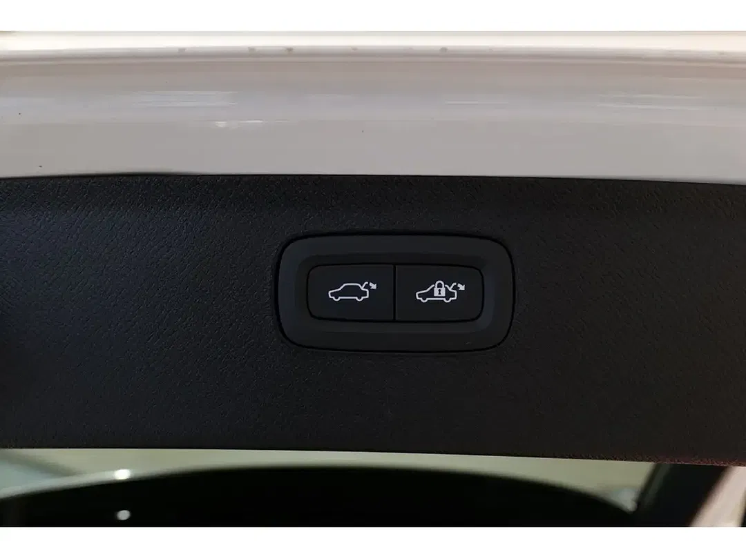 Volvo XC90 T8 PHEV Hybrid AWD Recharge Plus Bright - foto 15