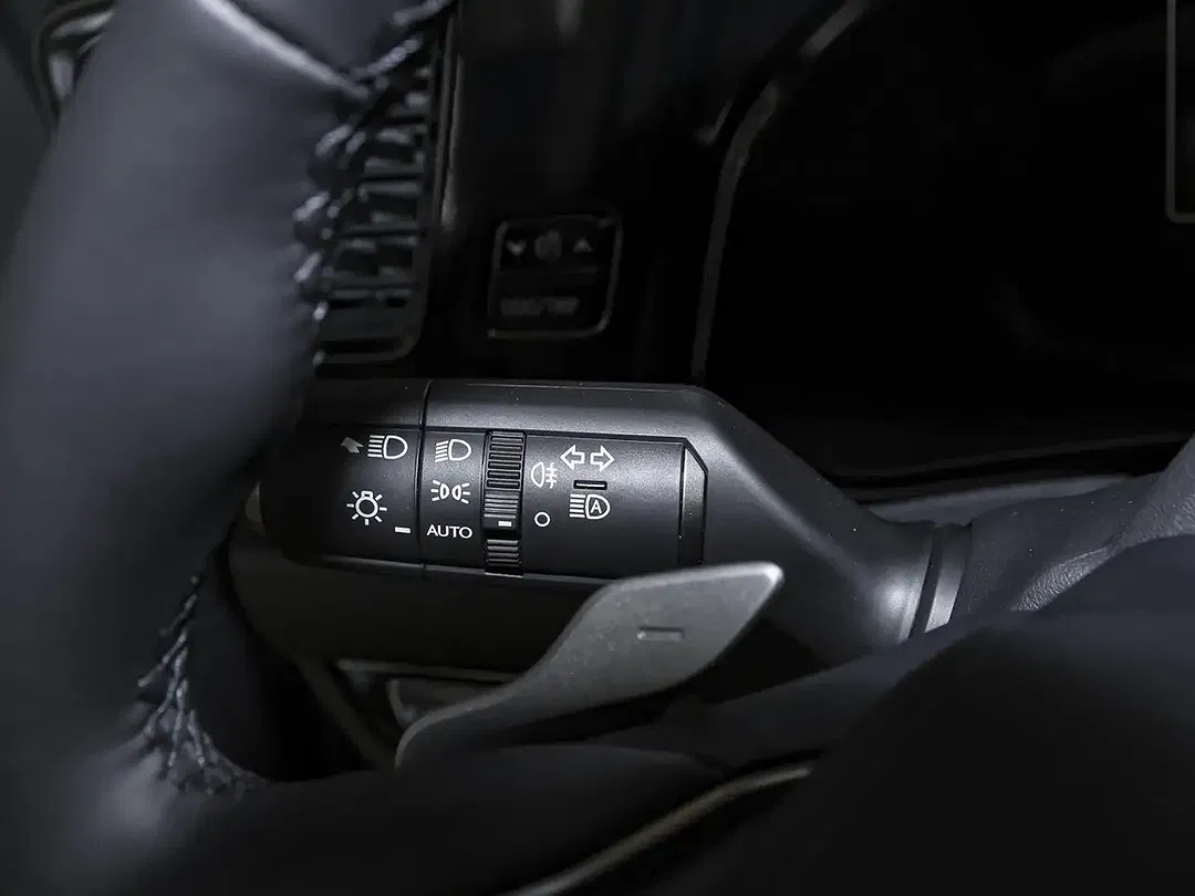 Lexus NX 350h Hybrid E-FOUR Comfort - Thumbnail 12