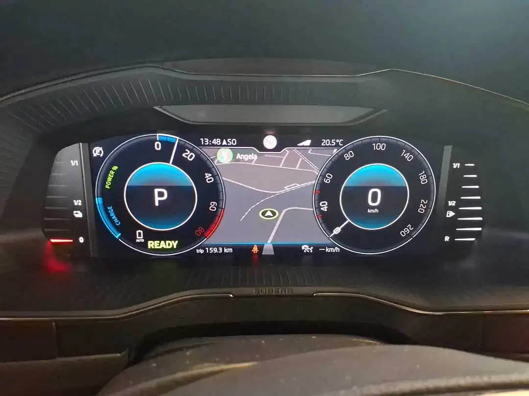 Skoda Superb 1.4 TSI iV Combi Sportline - Thumbnail 11