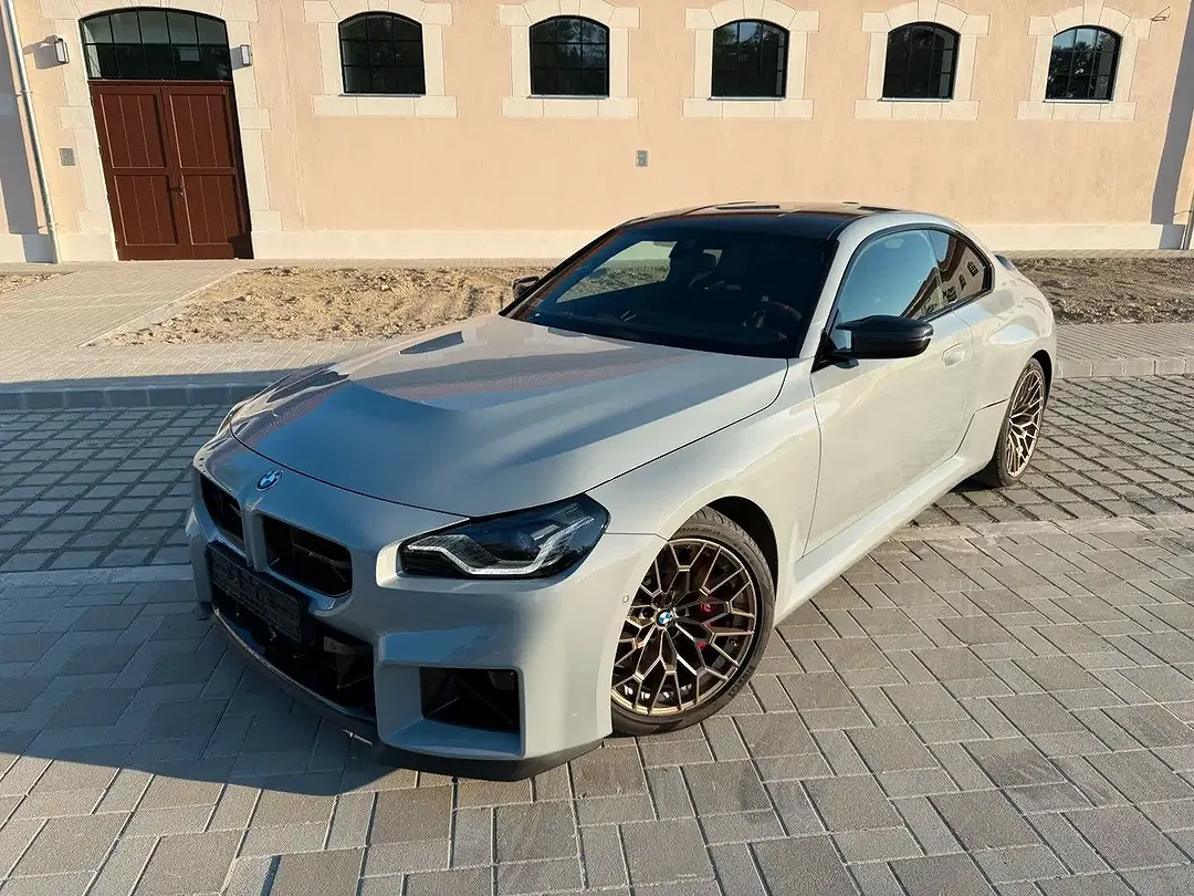 BMW M2 CS - foto 1