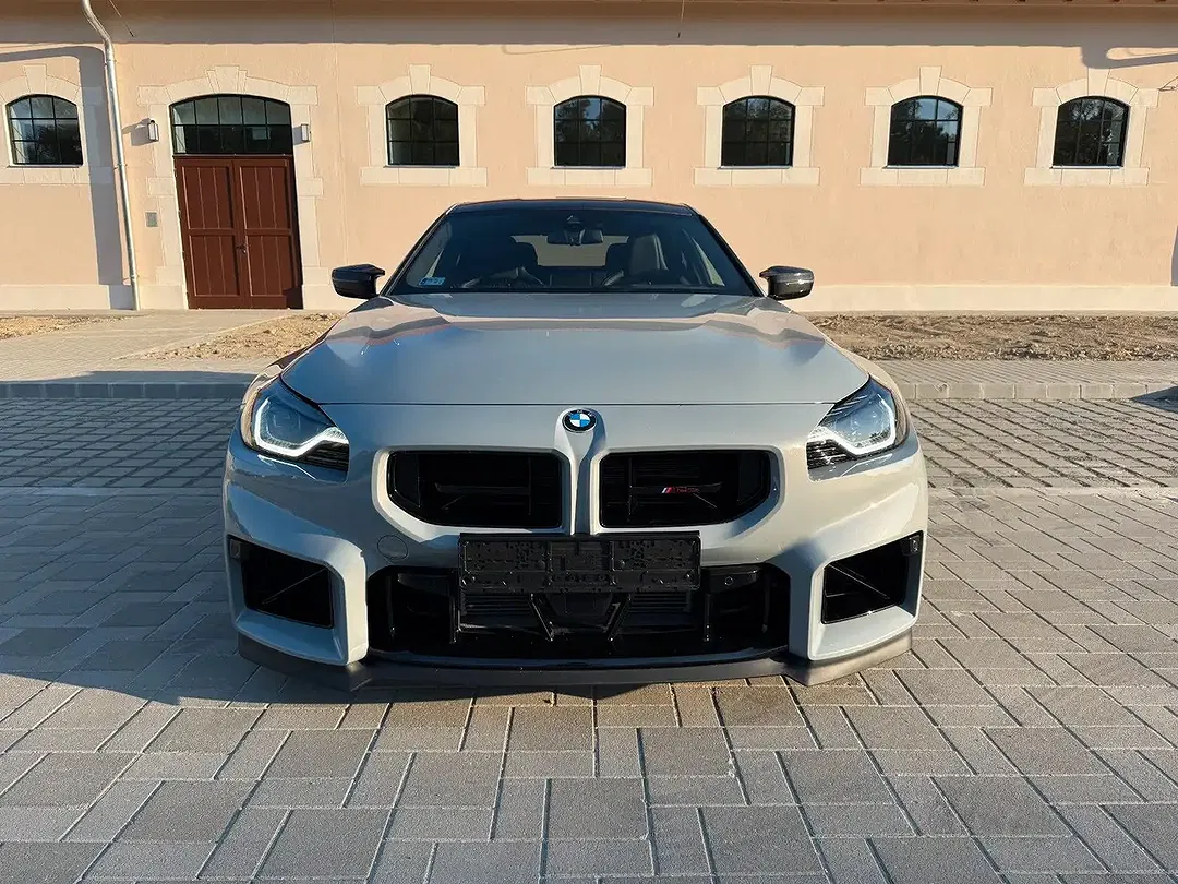 BMW M2 CS - Thumbnail 8