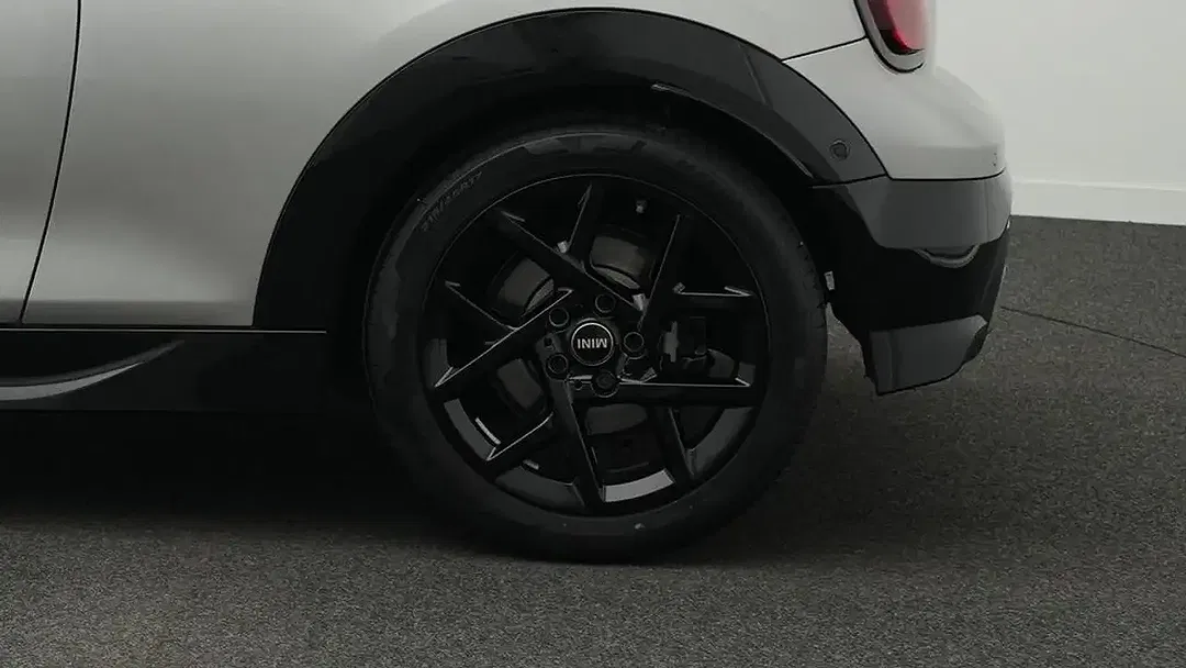 MINI Cooper S Cabrio JCW Trim - Thumbnail 11