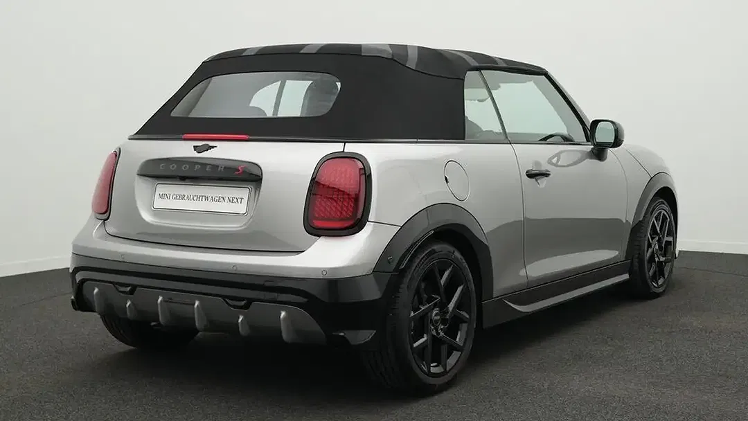 MINI Cooper S Cabrio JCW Trim - Thumbnail 4