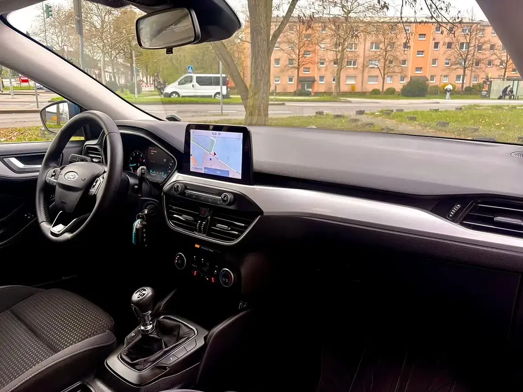 Ford Focus Cool & Connect - Thumbnail 16