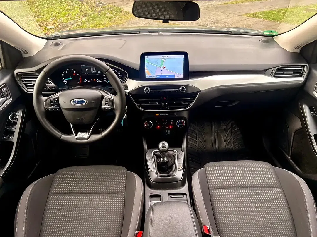 Ford Focus Cool & Connect - foto 2