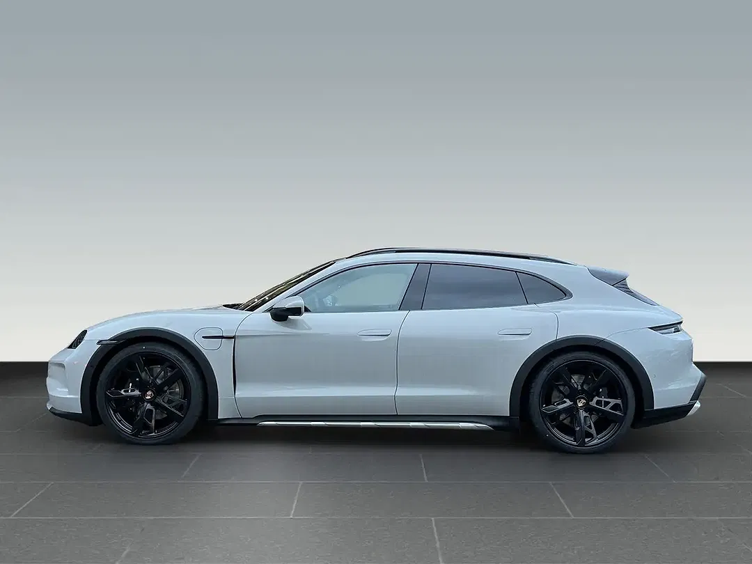 Porsche Taycan 4 Cross Turismo - foto 2