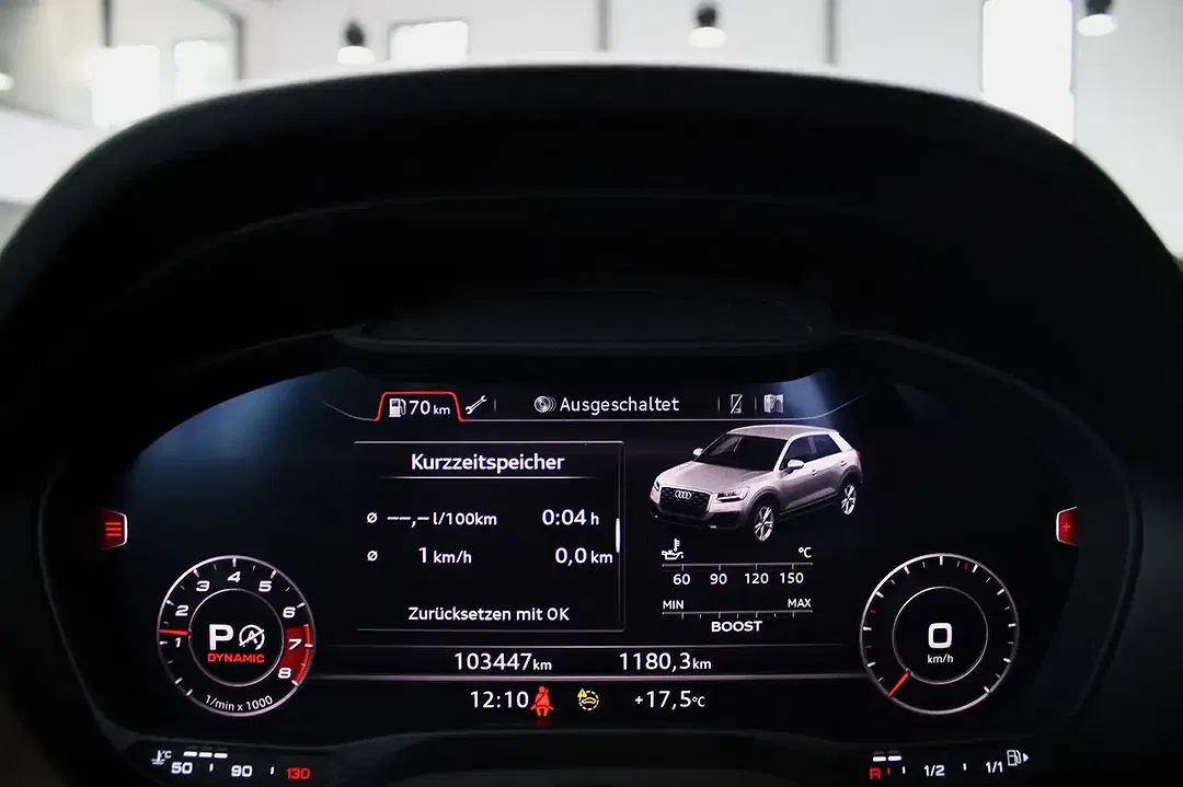 Audi SQ2 TFSI - foto 15