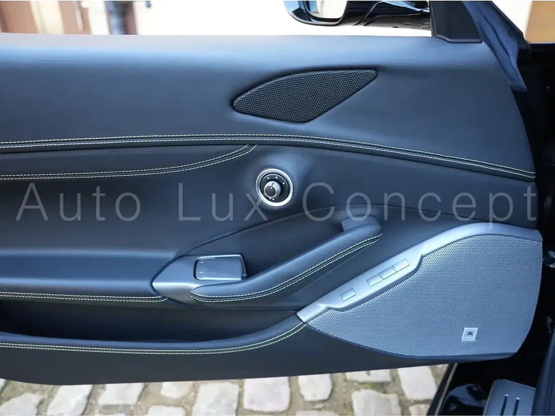 Ferrari Portofino - foto 15