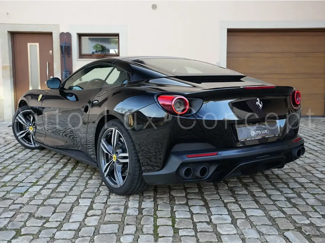 Ferrari Portofino - Thumbnail 4