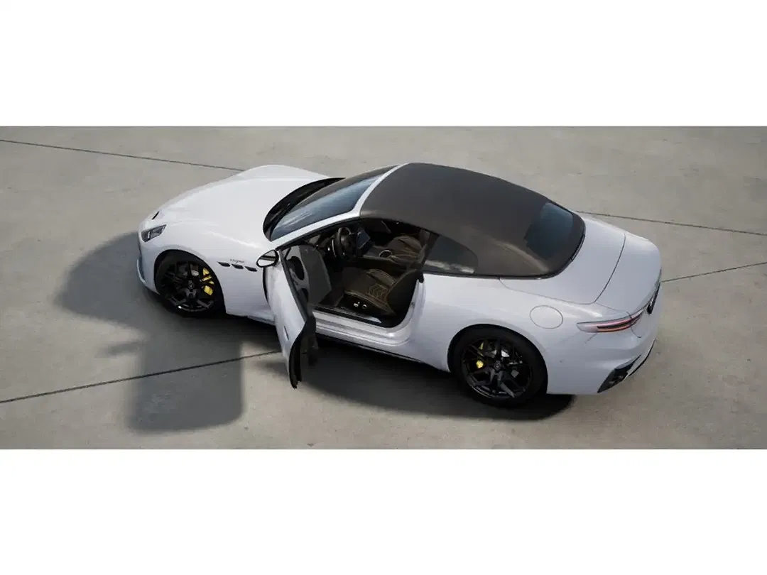Maserati GranCabrio 4x4 Trofeo - foto 9