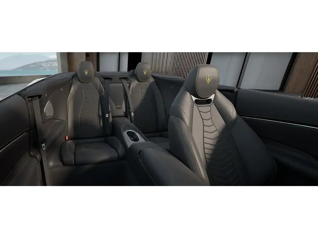 Maserati GranCabrio 4x4 Trofeo - Thumbnail 6