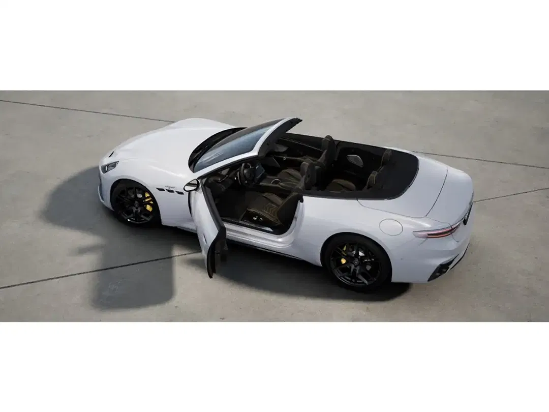 Maserati GranCabrio 4x4 Trofeo - Thumbnail 8