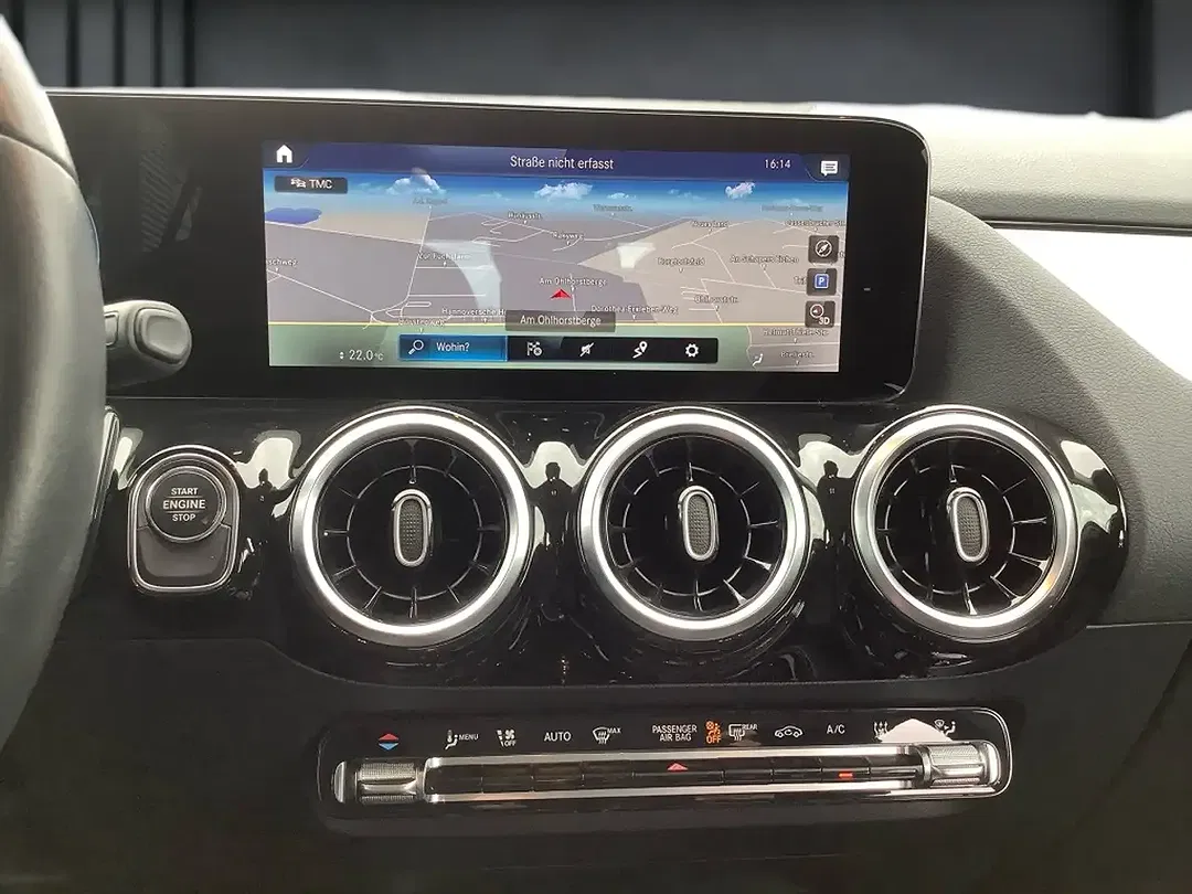 Mercedes-Benz GLA 250 AUT MBUX - Thumbnail 15