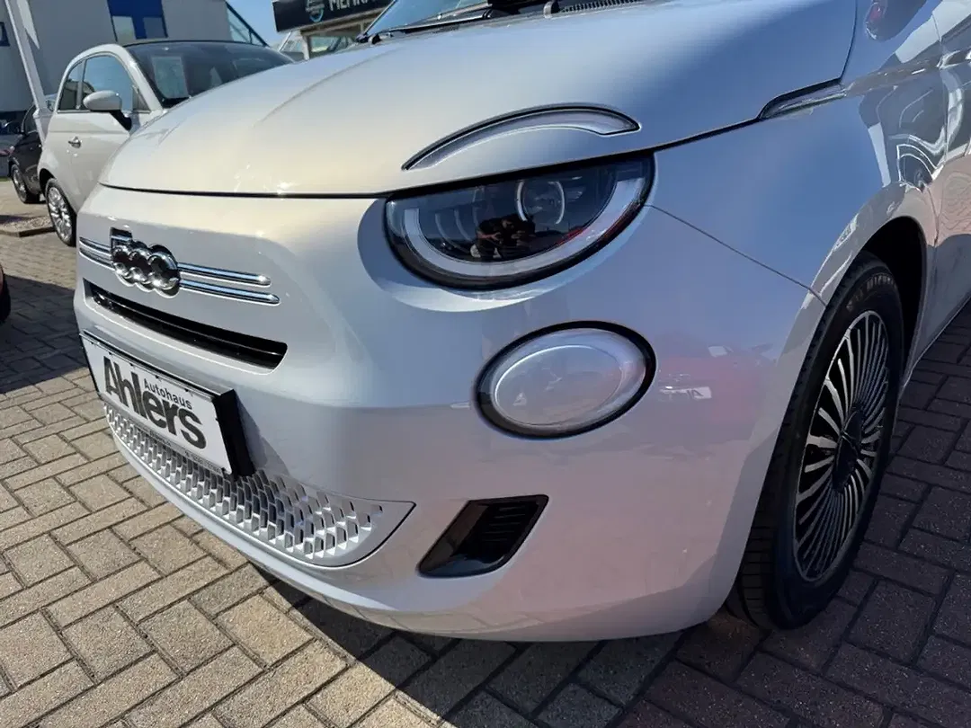 Fiat 500C Hybrid Dolcevita - Thumbnail 12