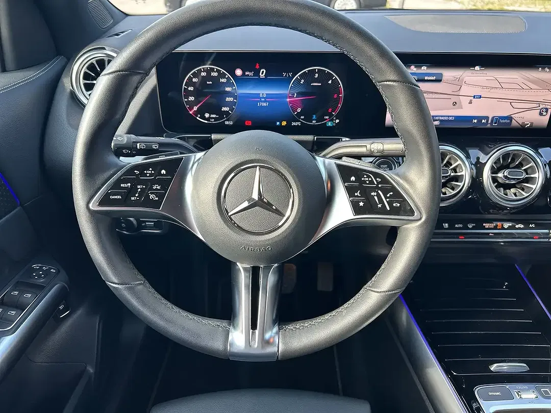 Mercedes-Benz GLA 200 4MATIC - Thumbnail 8
