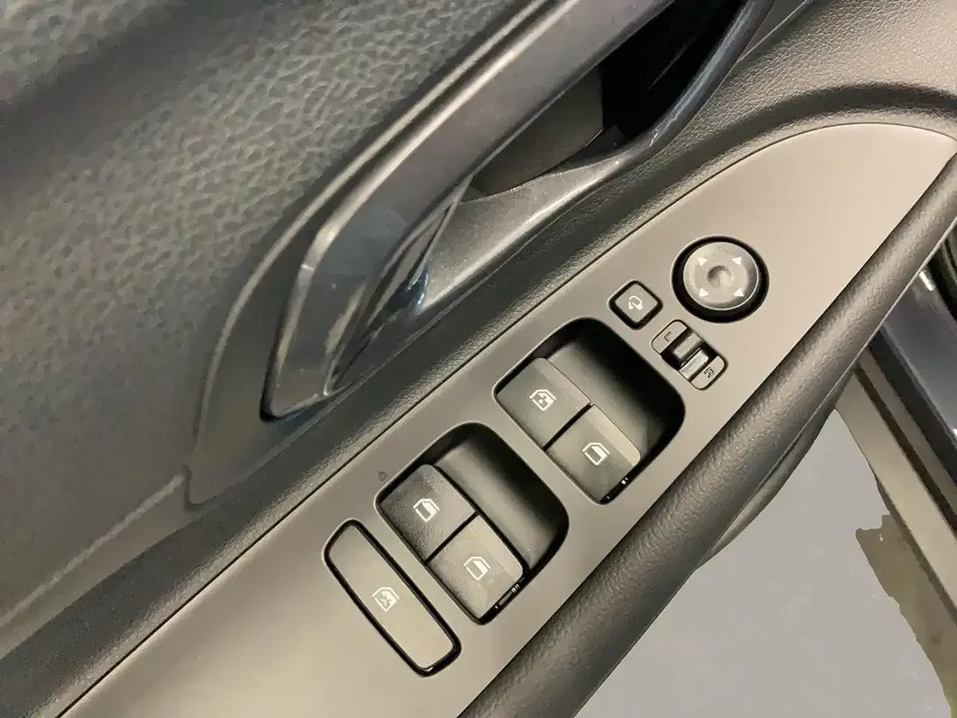 Hyundai BAYON 1.0 Turbo - Thumbnail 12