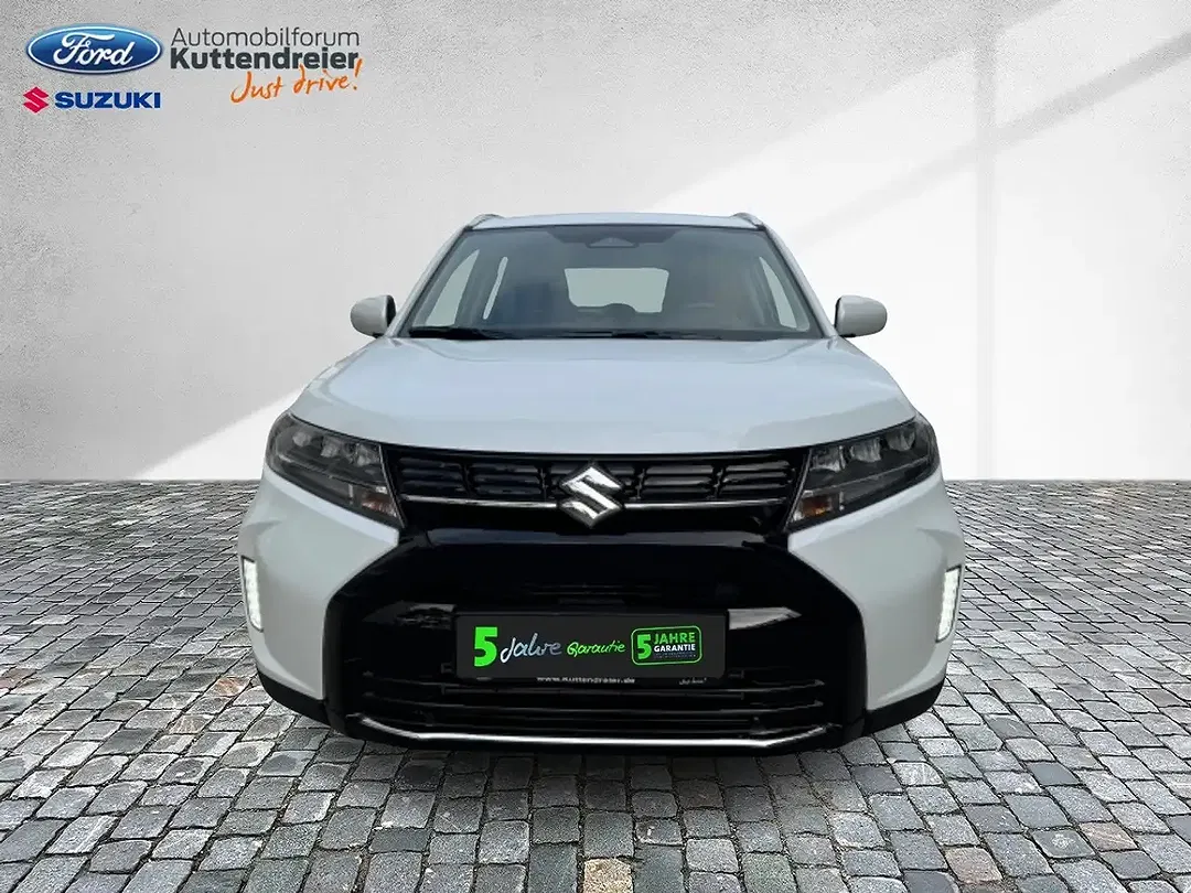 Suzuki Vitara 1.5 AllGrip Comfort+ - Thumbnail 4