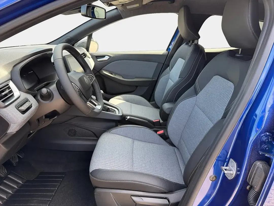 Renault Clio Techno - Thumbnail 6