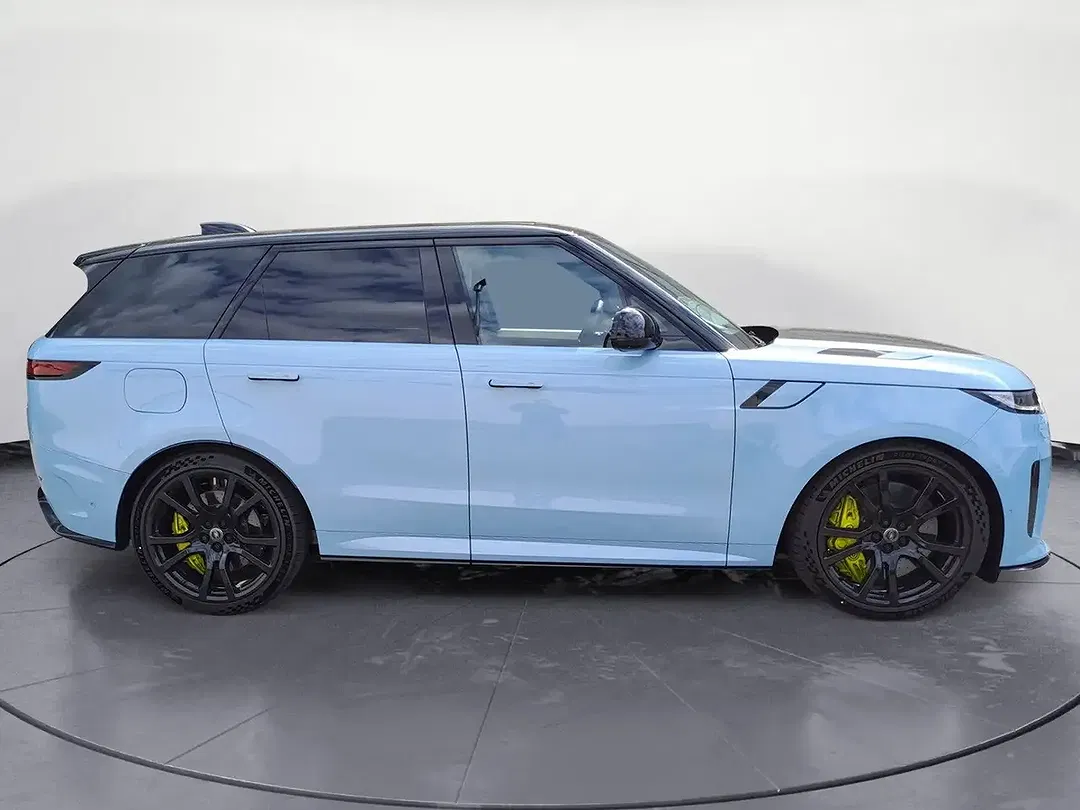 Land Rover Range Rover Sport P635 SV Edition - Thumbnail 4