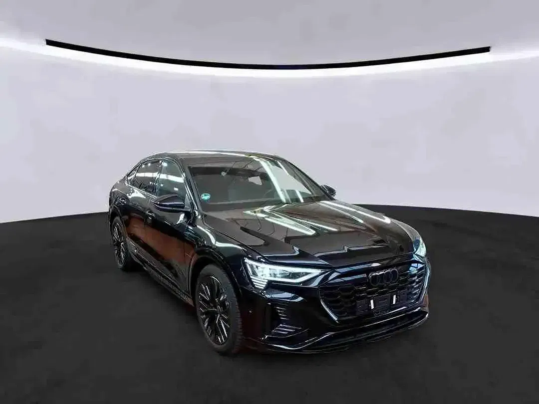 Audi Q8 e-tron 50 Sportback S line - Thumbnail 4