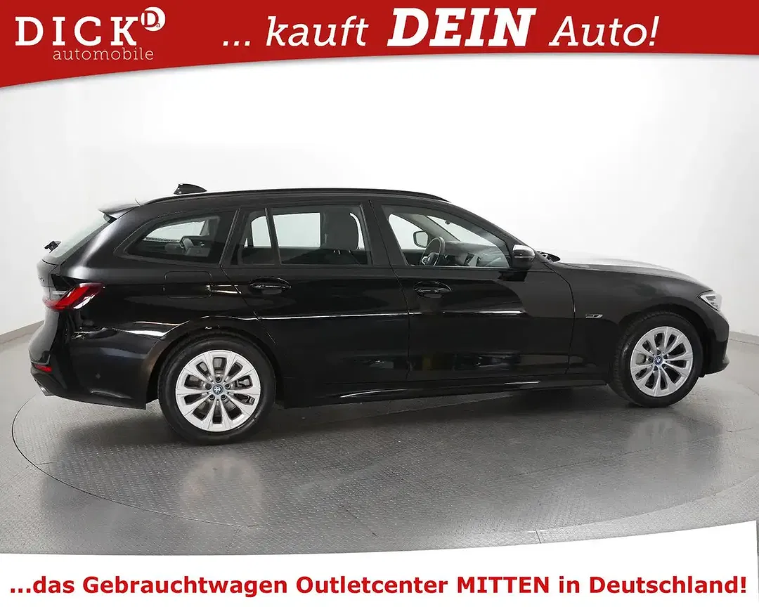 BMW 330 AUT - Thumbnail 2