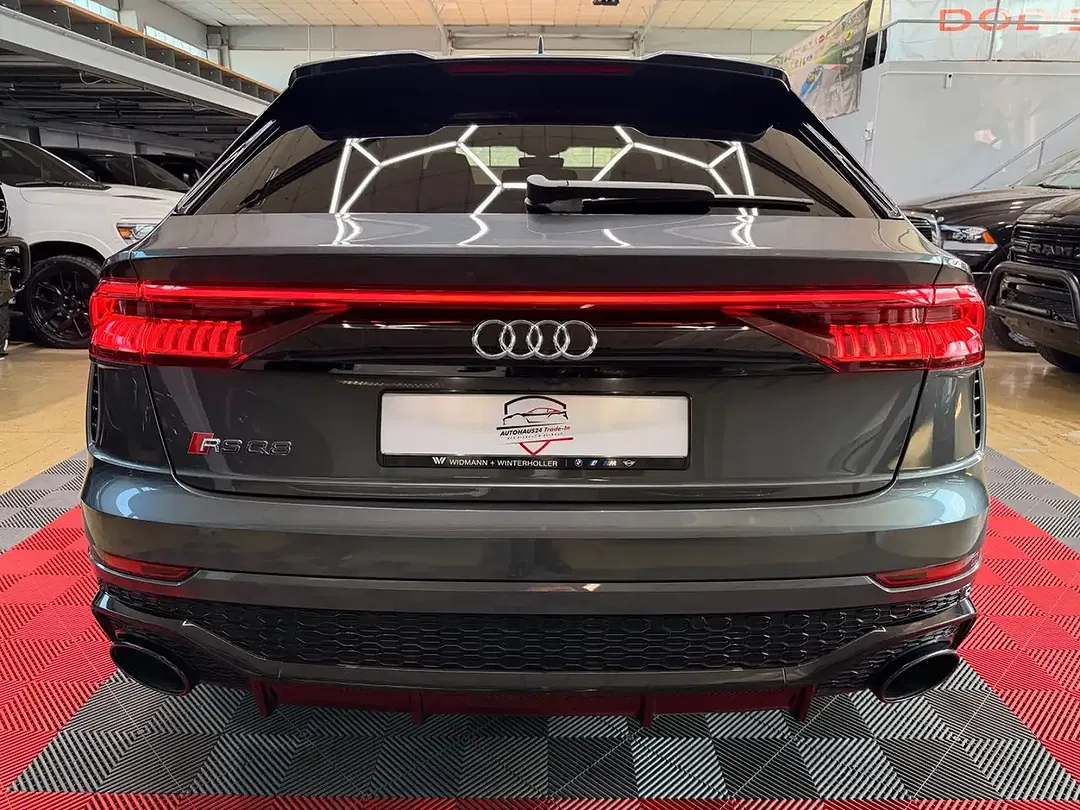 Audi RS Q8 4.0 TFSI quattro Matrix LED - Thumbnail 11