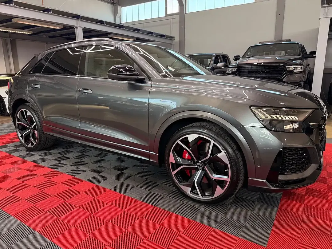 Audi RS Q8 4.0 TFSI quattro Matrix LED - Thumbnail 12