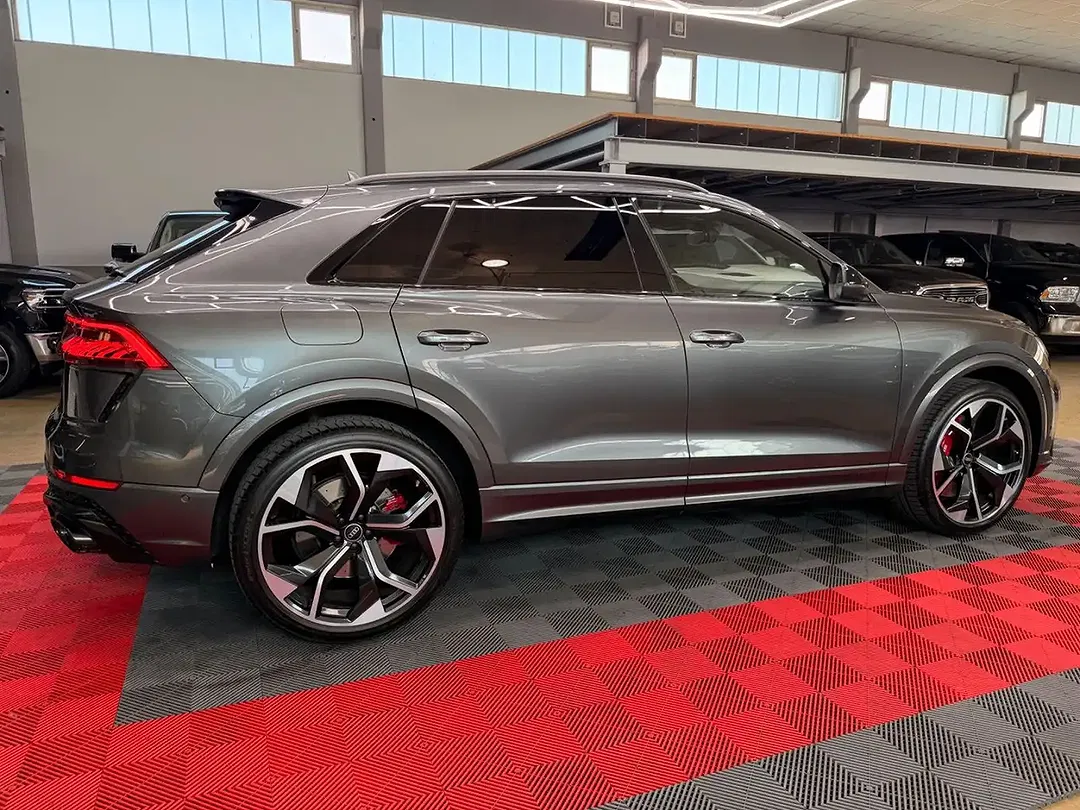 Audi RS Q8 4.0 TFSI quattro Matrix LED - Thumbnail 14